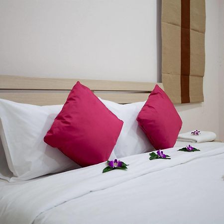 Lucky Lek Resort Rawai Eksteriør billede