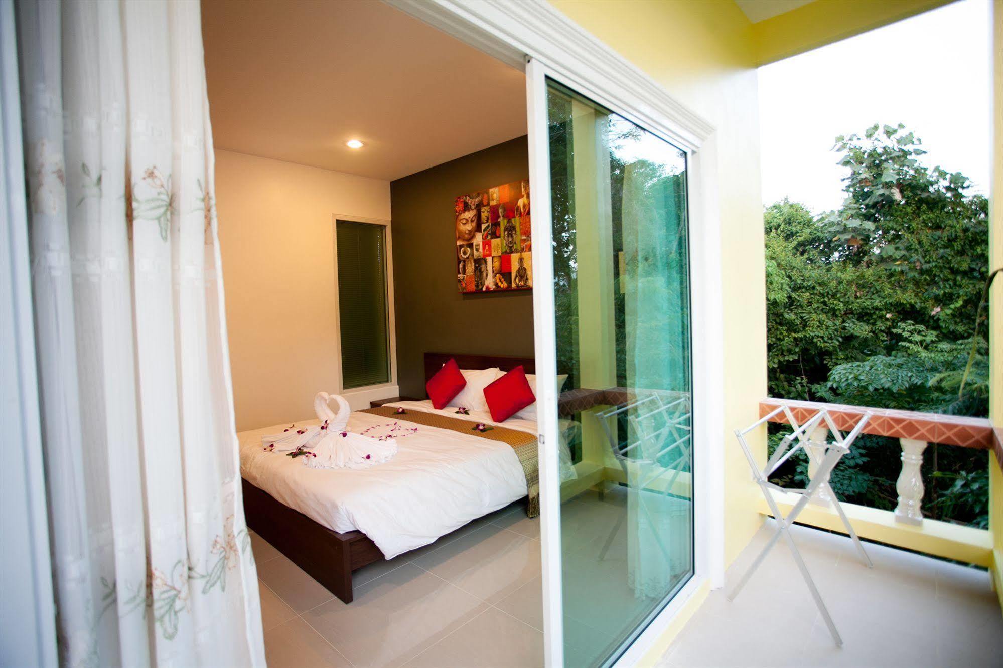 Lucky Lek Resort Rawai Eksteriør billede